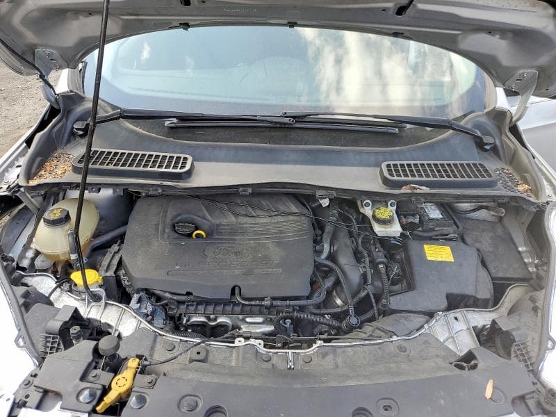 2018 FORD ESCAPE SE SE 11