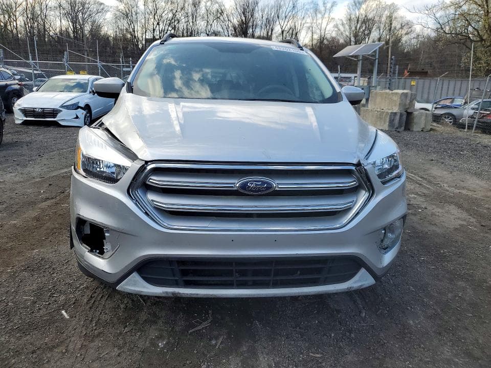 2018 FORD ESCAPE SE SE 5