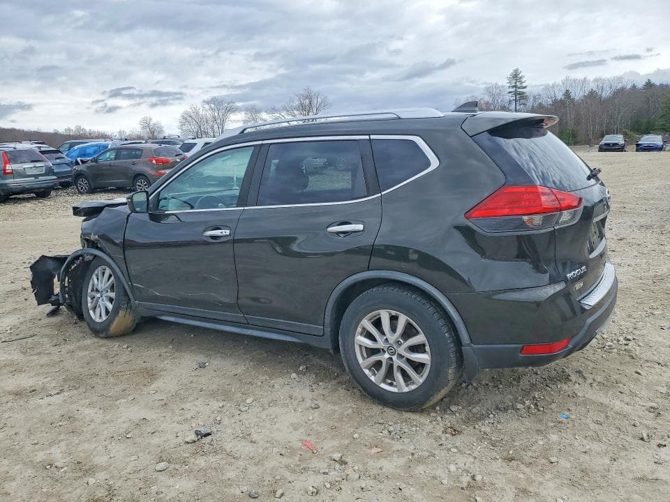 2017 NISSAN ROGUE SV 2