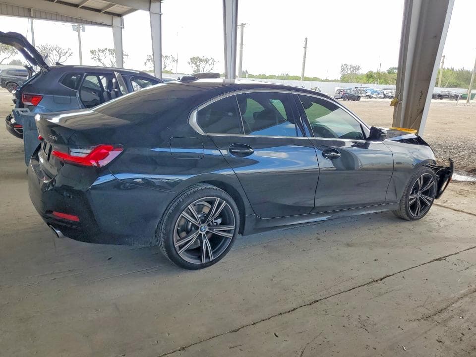 2024 BMW 330I 3