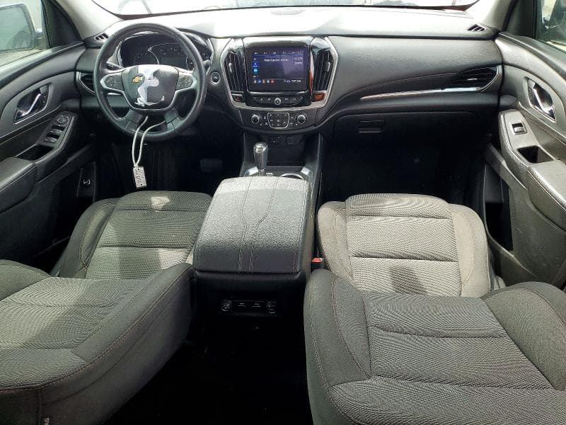 2020 CHEVROLET TRAVERSE LT LT 8