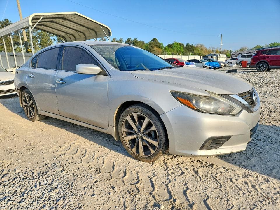 2017 NISSAN ALTIMA 2.5 SR 4