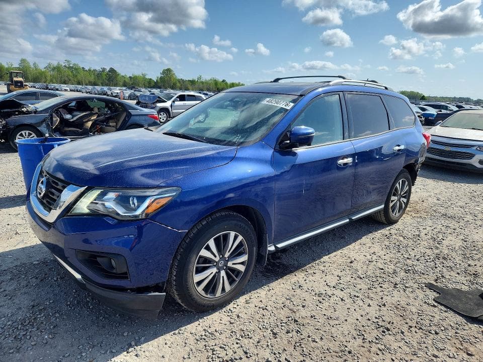 2017 NISSAN PATHFINDER SL - 1