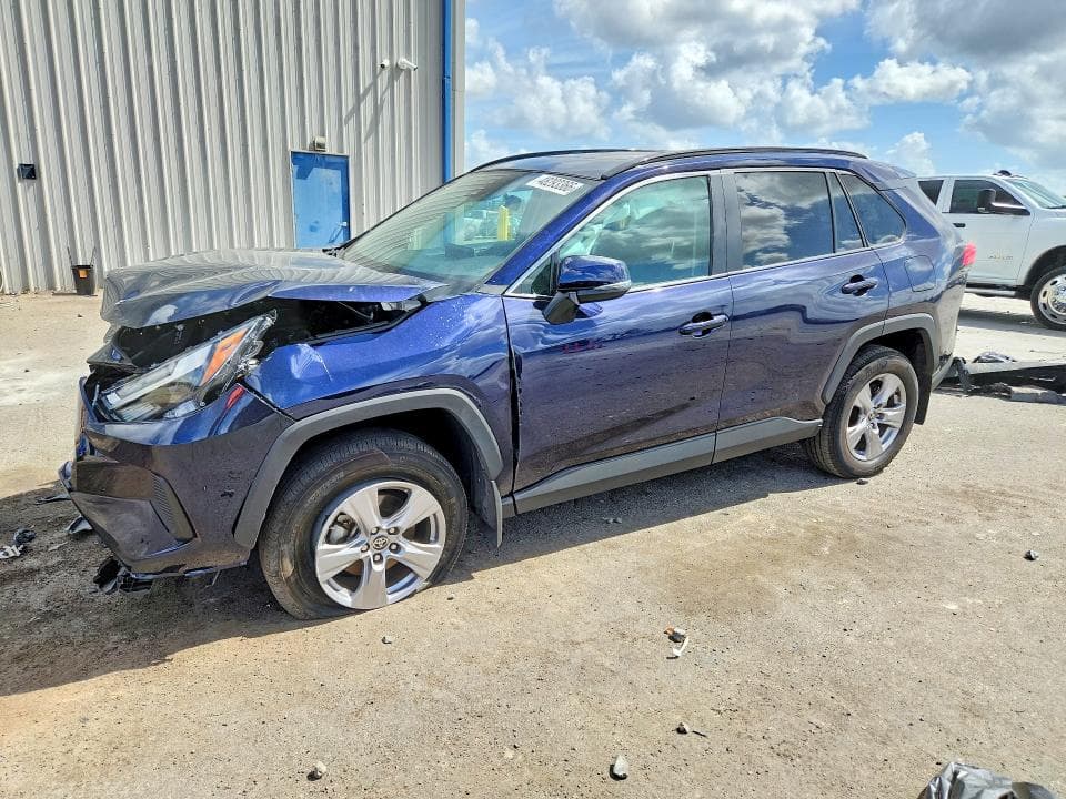 2025 TOYOTA RAV4 XLE - 1