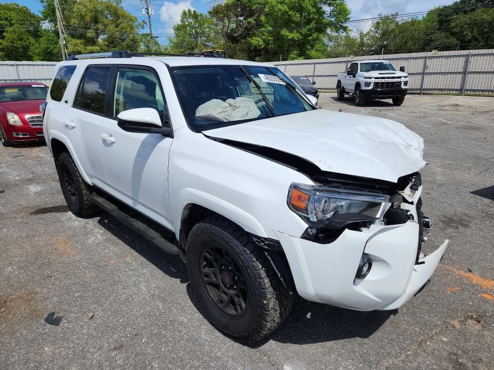2022 TOYOTA 4RUNNER SR5 SR5 4
