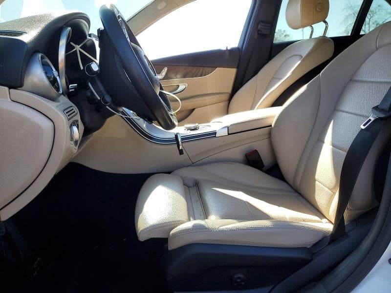 2018 MERCEDES-BENZ C 300 7