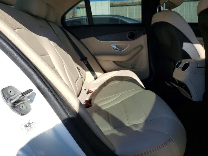 2018 MERCEDES-BENZ C 300 10