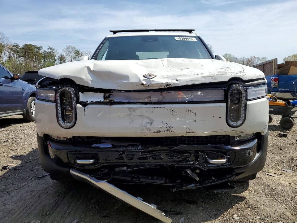 2023 RIVIAN R1T ADVENTURE 5