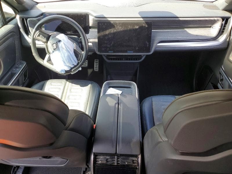 2023 RIVIAN R1T ADVENTURE 8