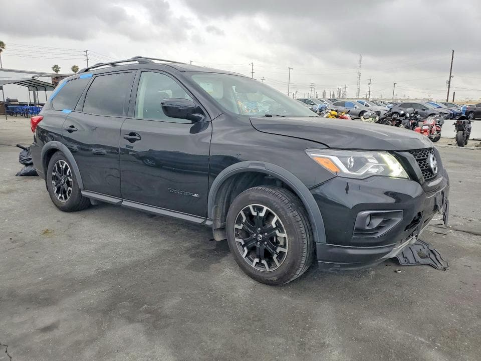 2020 NISSAN PATHFINDER SV 4