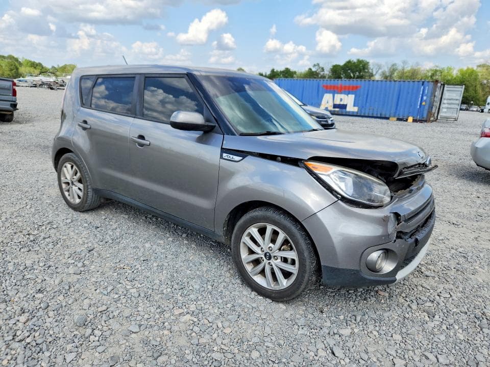 2019 KIA SOUL + 4