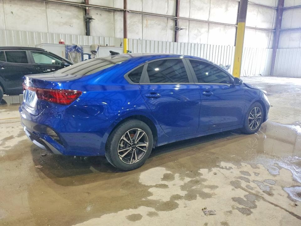 2024 KIA FORTE LXS 3