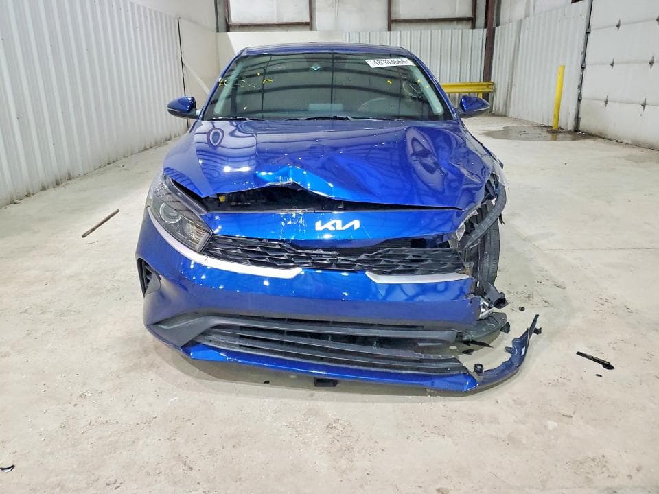 2024 KIA FORTE LXS 5