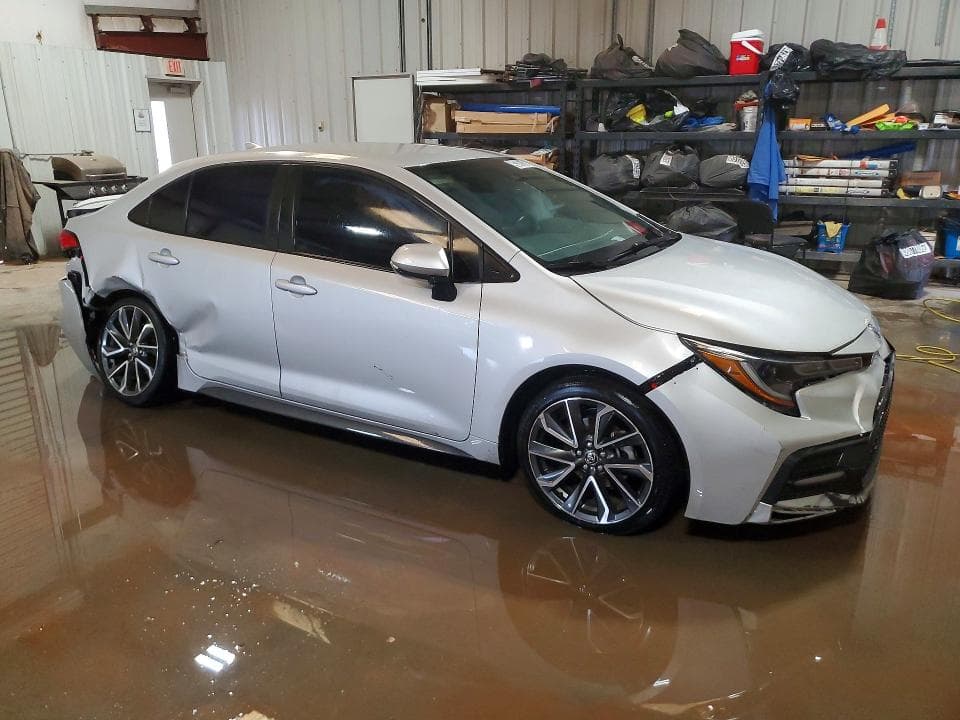 2022 TOYOTA COROLLA SE SE 4