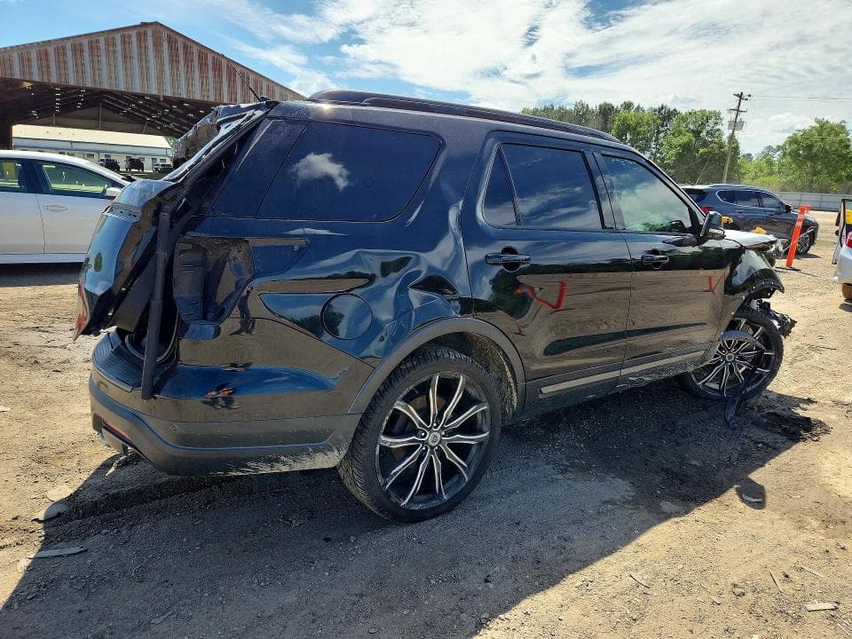 2019 FORD EXPLORER XLT 3
