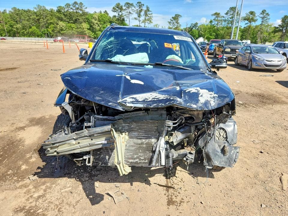2019 FORD EXPLORER XLT 5