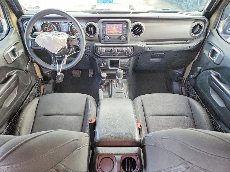 2020 JEEP GLADIATOR SPORT 8
