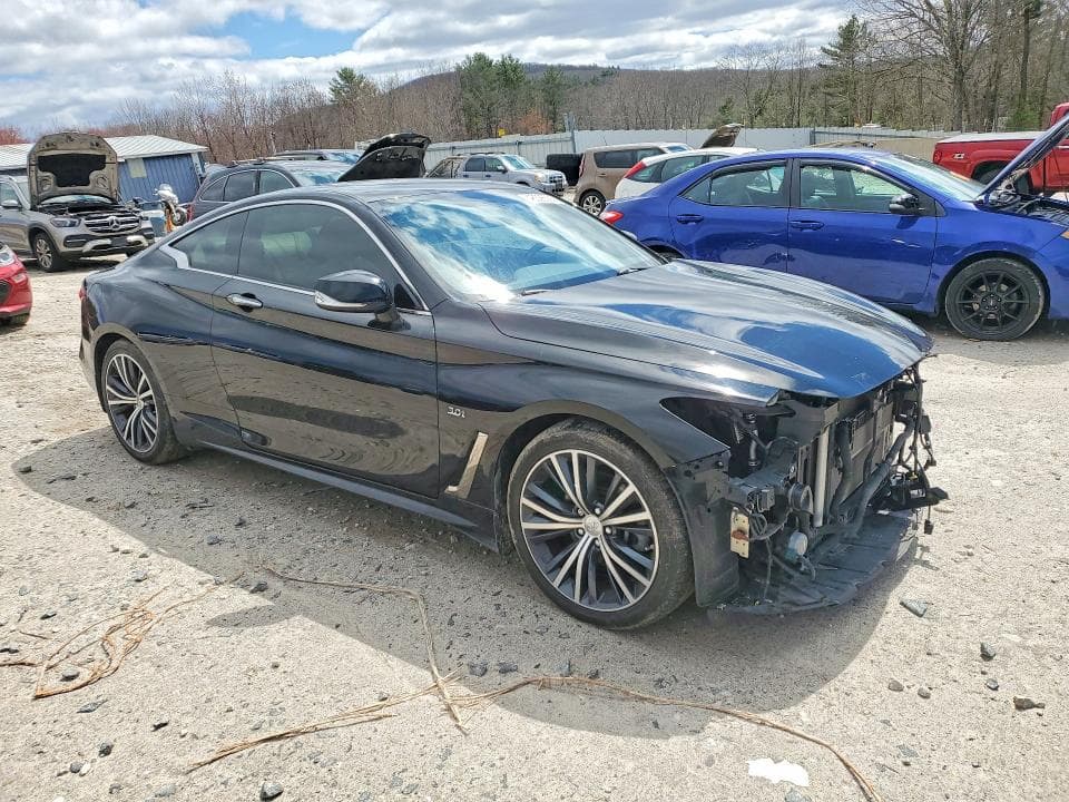2018 INFINITI Q60 3.0T LUXE 4