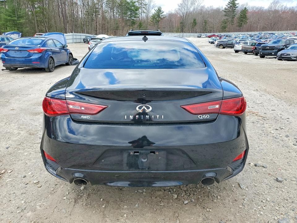 2018 INFINITI Q60 3.0T LUXE 6