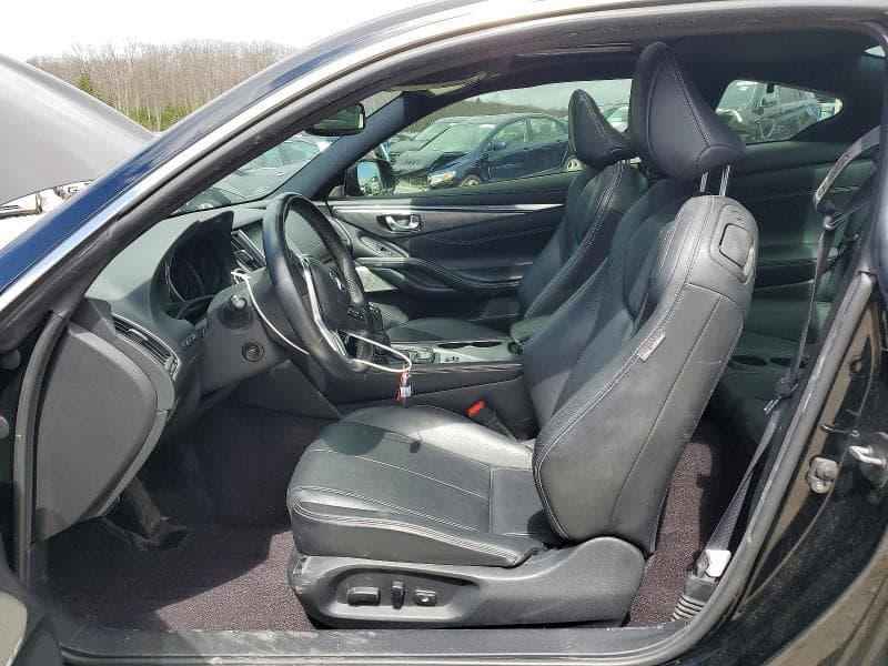 2018 INFINITI Q60 3.0T LUXE 7