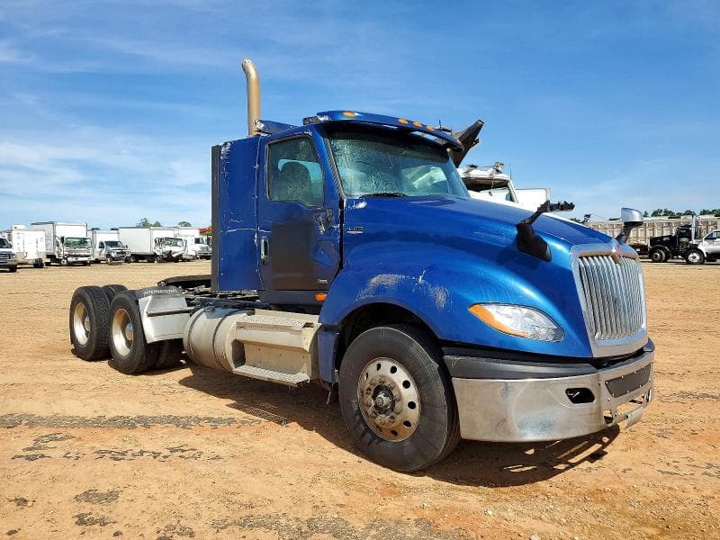 2022 INTERNATIONAL LT625 SEMI TRUCK
