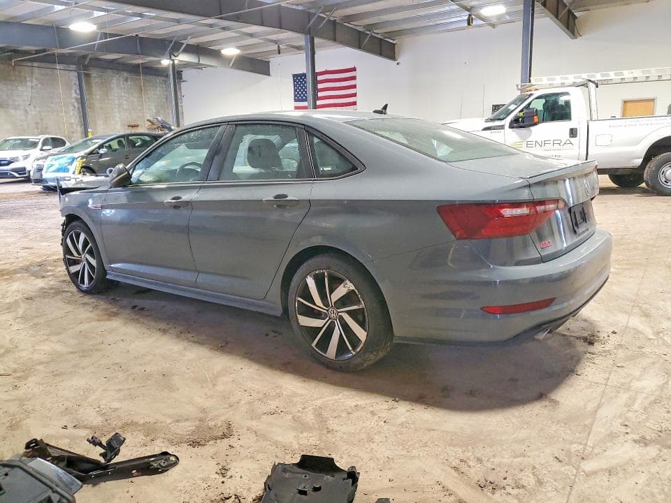 2021 VOLKSWAGEN JETTA GLI 2