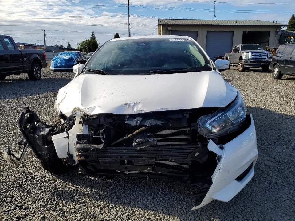 2020 NISSAN VERSA SV 5