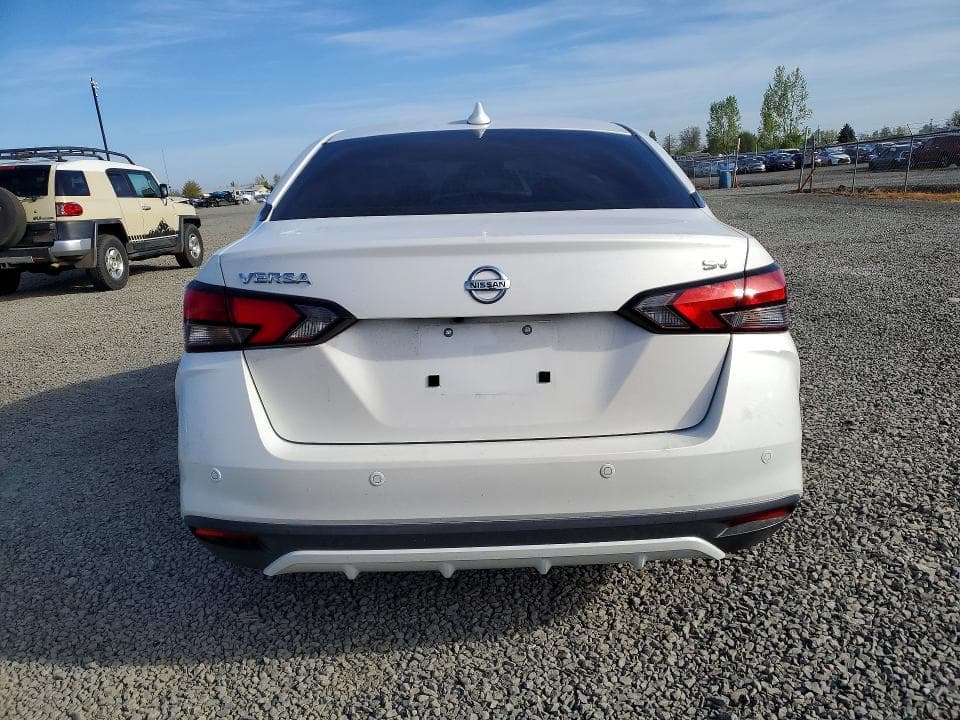 2020 NISSAN VERSA SV 6