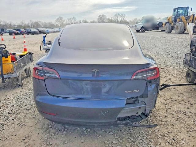 2023 TESLA MODEL 3 6