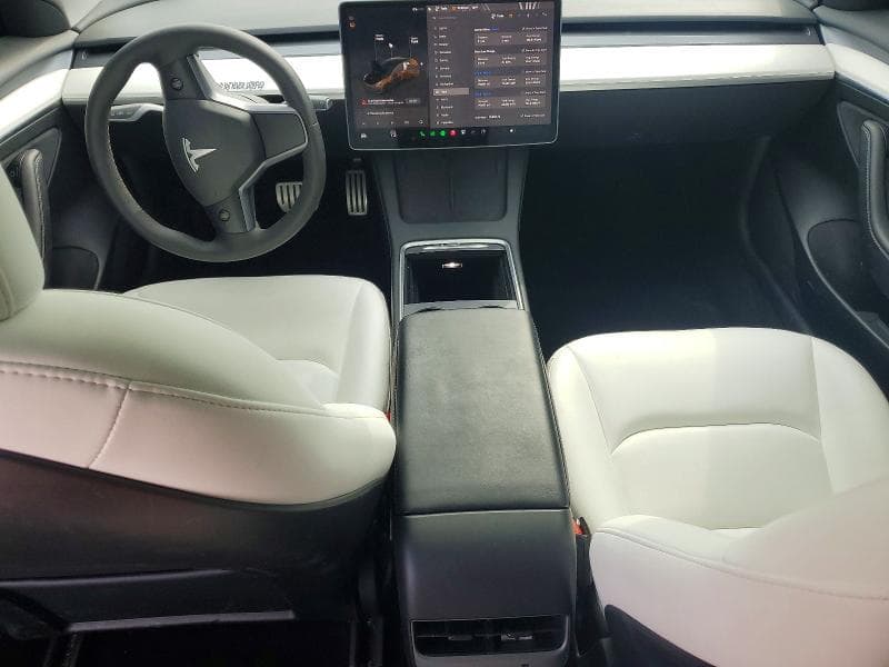 2023 TESLA MODEL 3 8