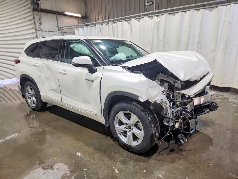 2021 TOYOTA HIGHLANDER HYBRID LE LE 4