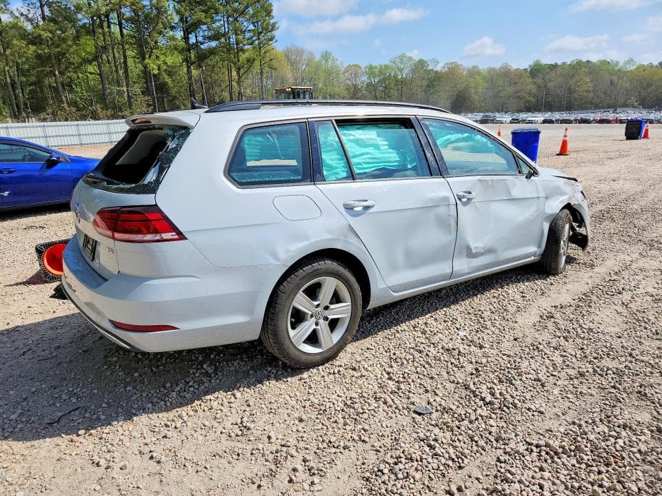 2018 VOLKSWAGEN GOLF SPORTWAGEN S 3