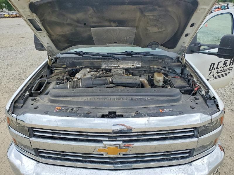 2017 CHEVROLET SILVERADO C3500 11