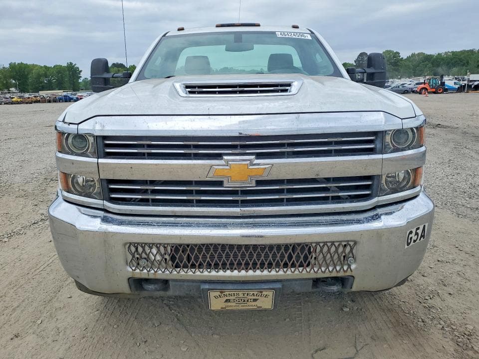 2017 CHEVROLET SILVERADO C3500 5