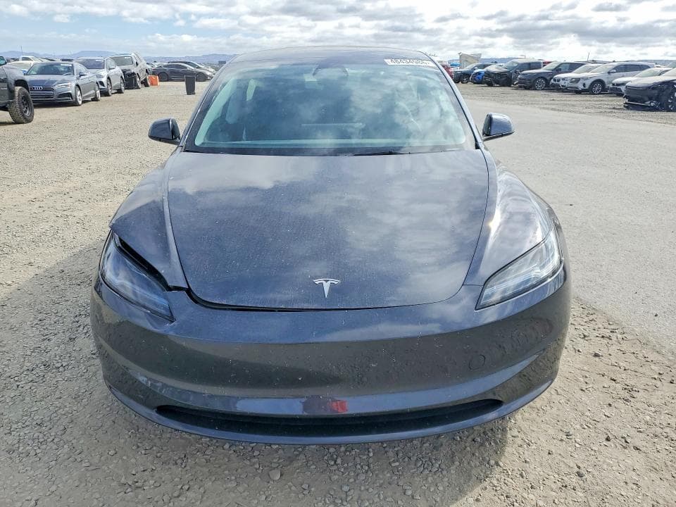 2025 TESLA MODEL 3 5