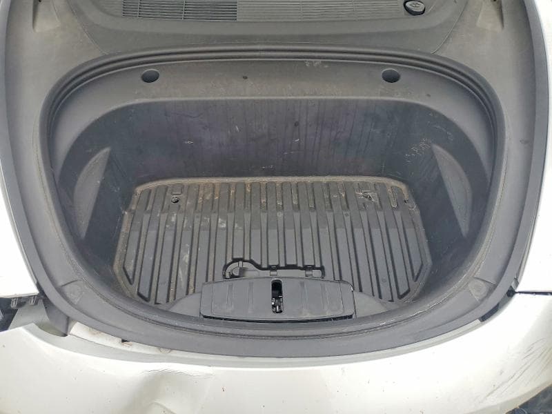 2022 TESLA MODEL 3 11