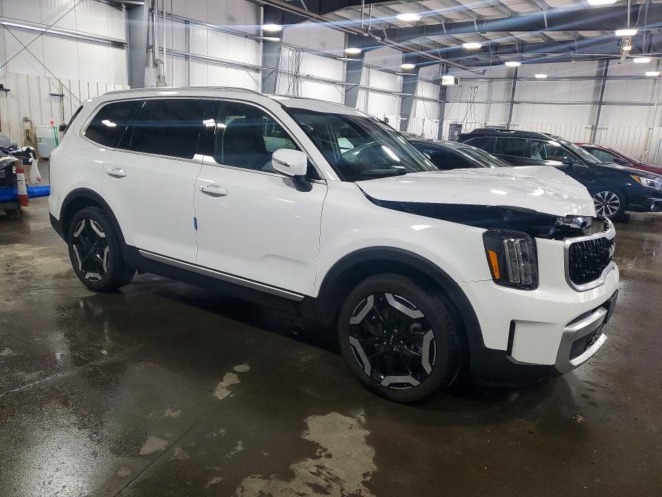 2024 KIA TELLURIDE EX 4