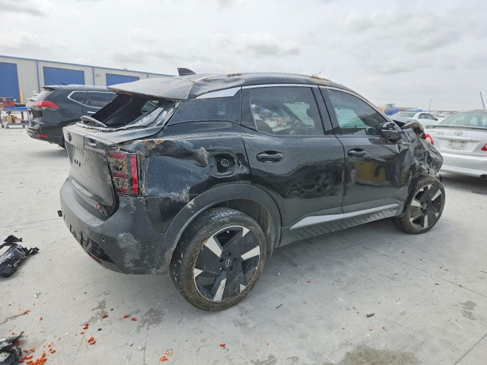 2025 NISSAN KICKS SR 3