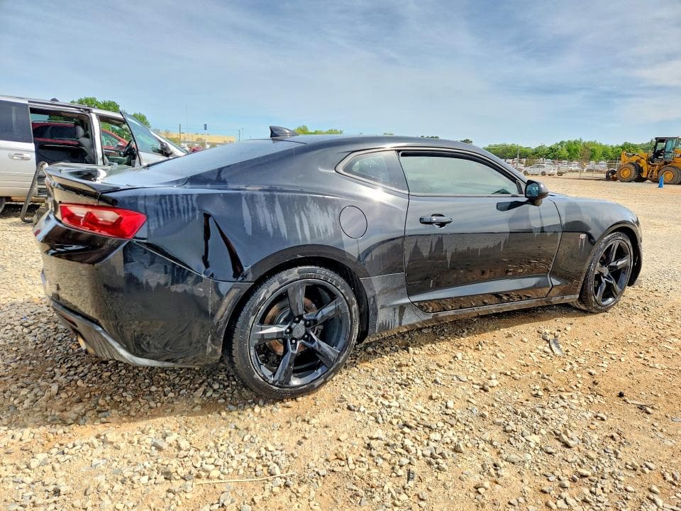 2017 CHEVROLET CAMARO LT 3