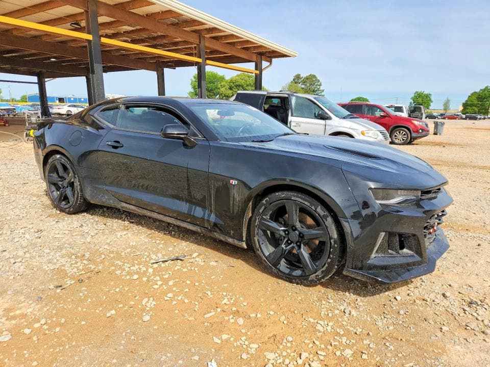 2017 CHEVROLET CAMARO LT 4