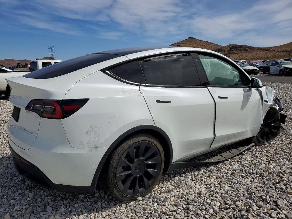 2020 TESLA MODEL Y 3