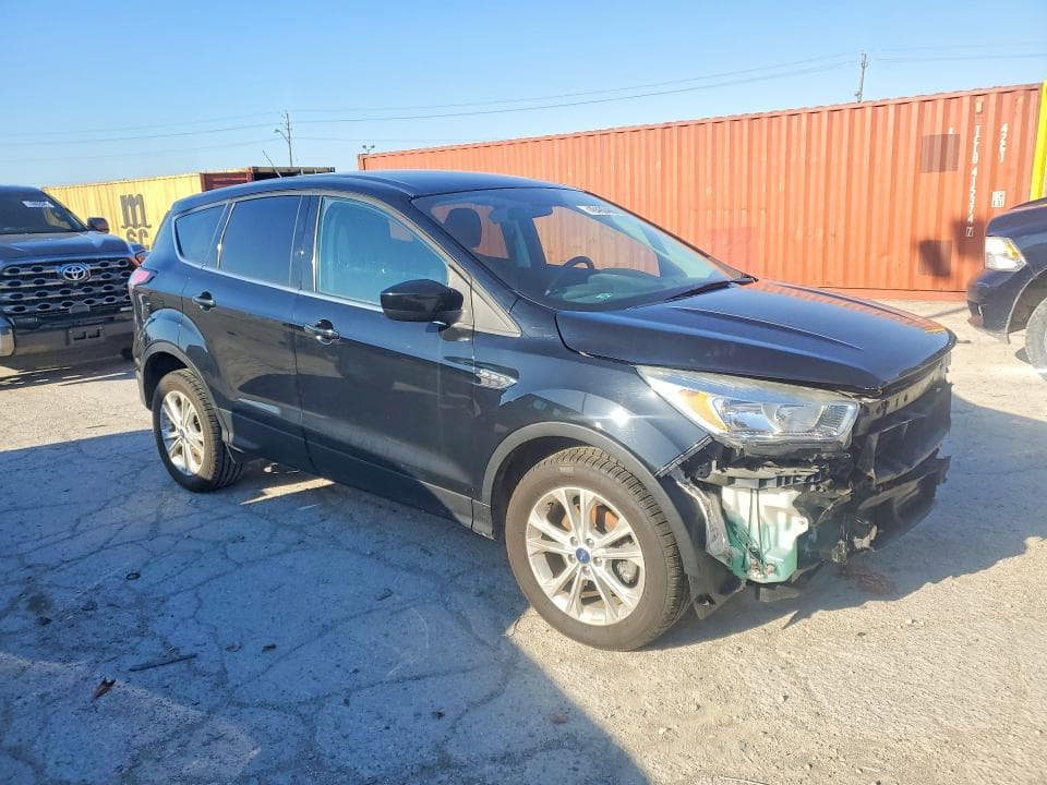 2017 FORD ESCAPE SE SE 4