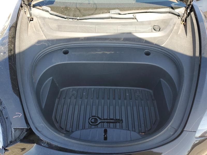 2021 TESLA MODEL 3 11