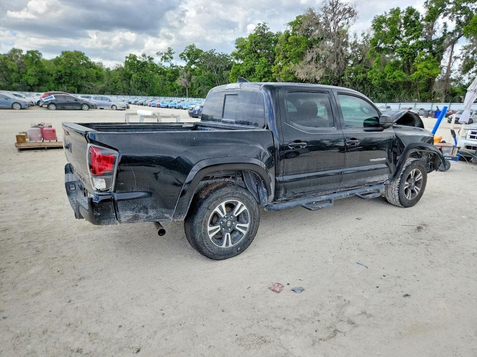 2017 TOYOTA TACOMA TRD SPORT 3