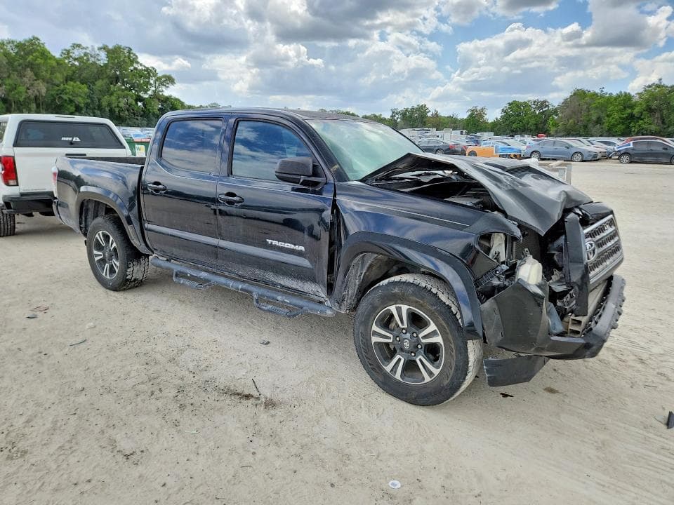 2017 TOYOTA TACOMA TRD SPORT 4