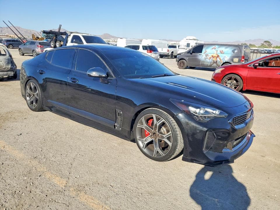 2018 KIA STINGER GT2 4