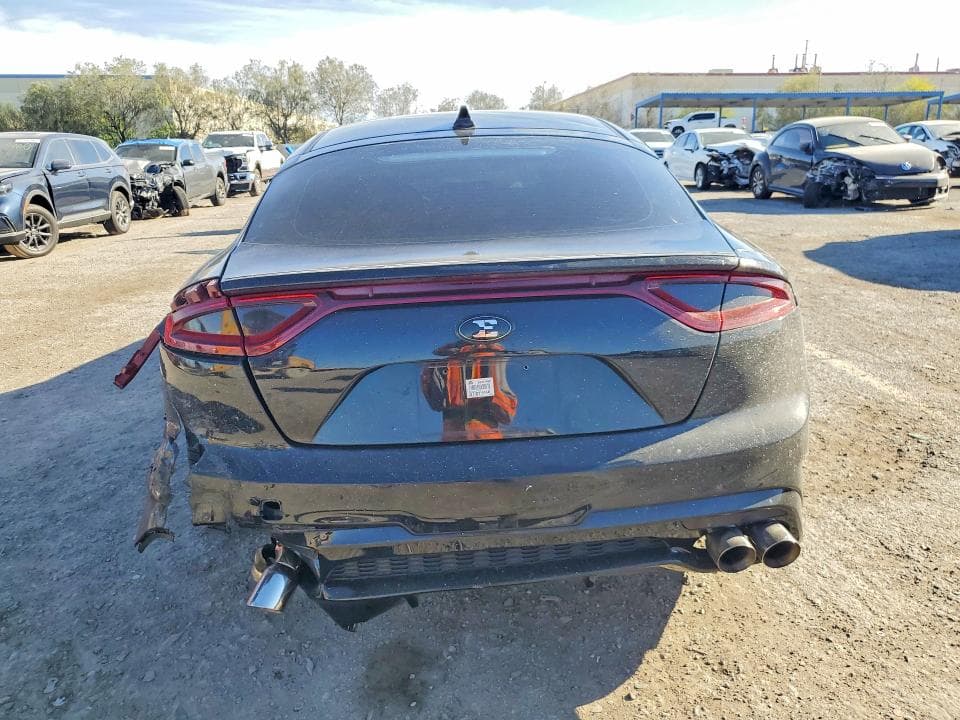 2018 KIA STINGER GT2 6