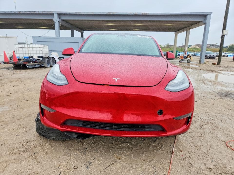 2023 TESLA MODEL Y 5