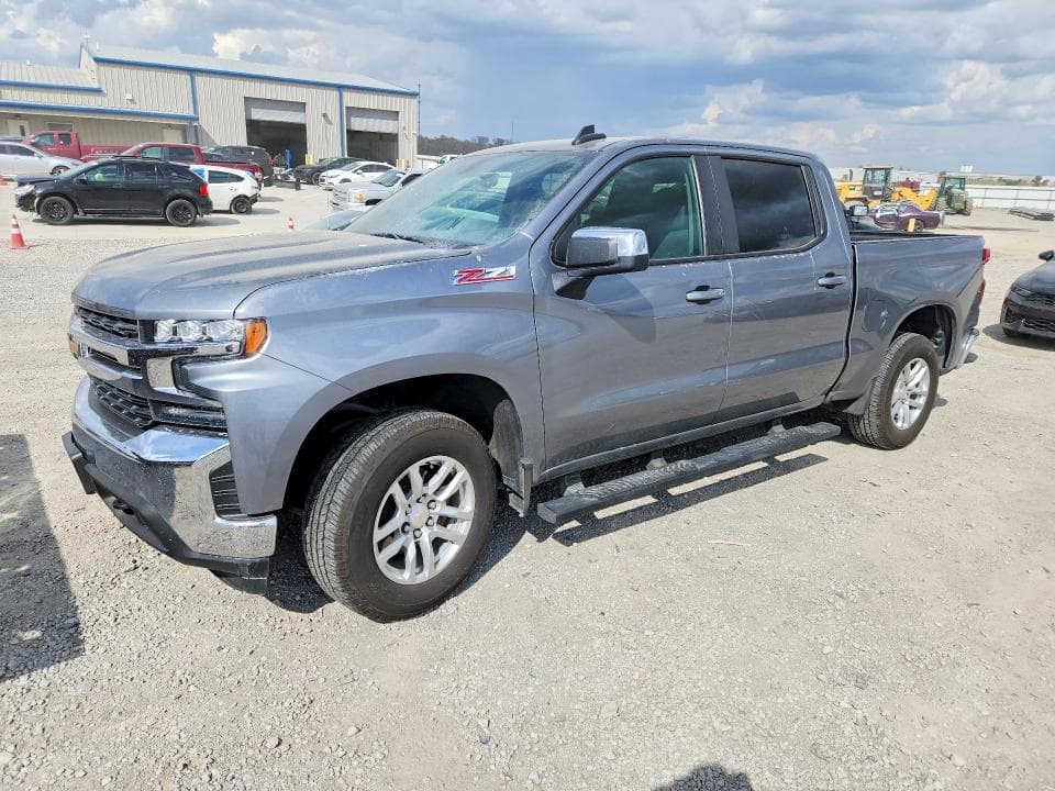 2021 CHEVROLET SILVERADO K1500 LT - 1