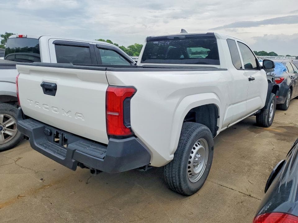 2025 TOYOTA TACOMA SR 3